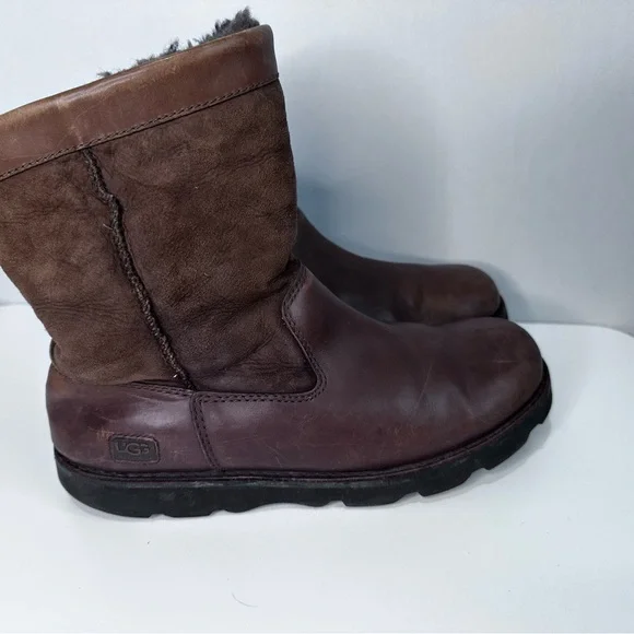 UGG Dark Brown Leather and Suede Winter Boots - Picture 3 of 10